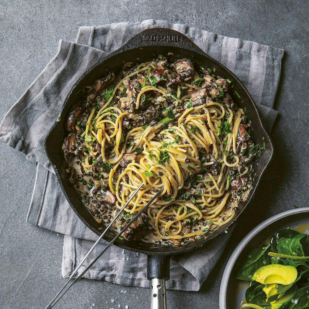 Pasta med linser och svamp