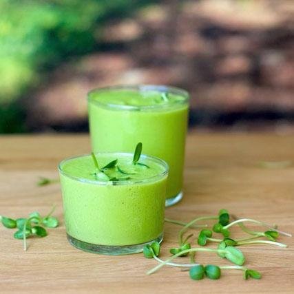 Grön smoothie med solrosskott - Mylla